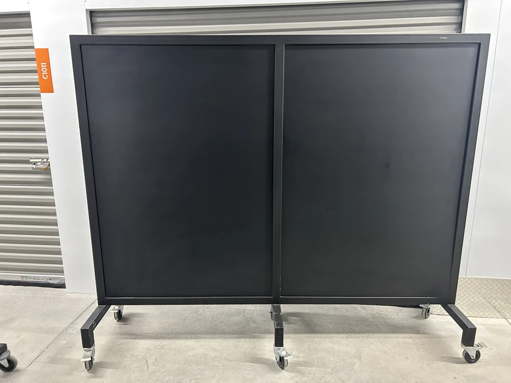 Rolling walls  room dividers