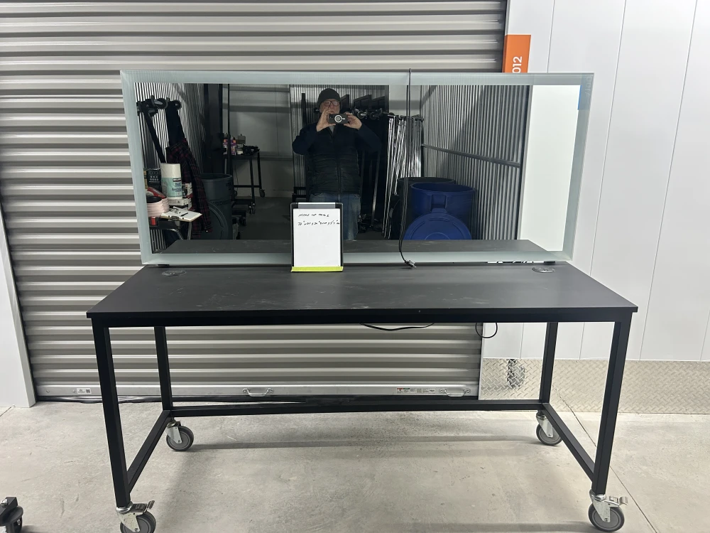 Rolling Makeup Table