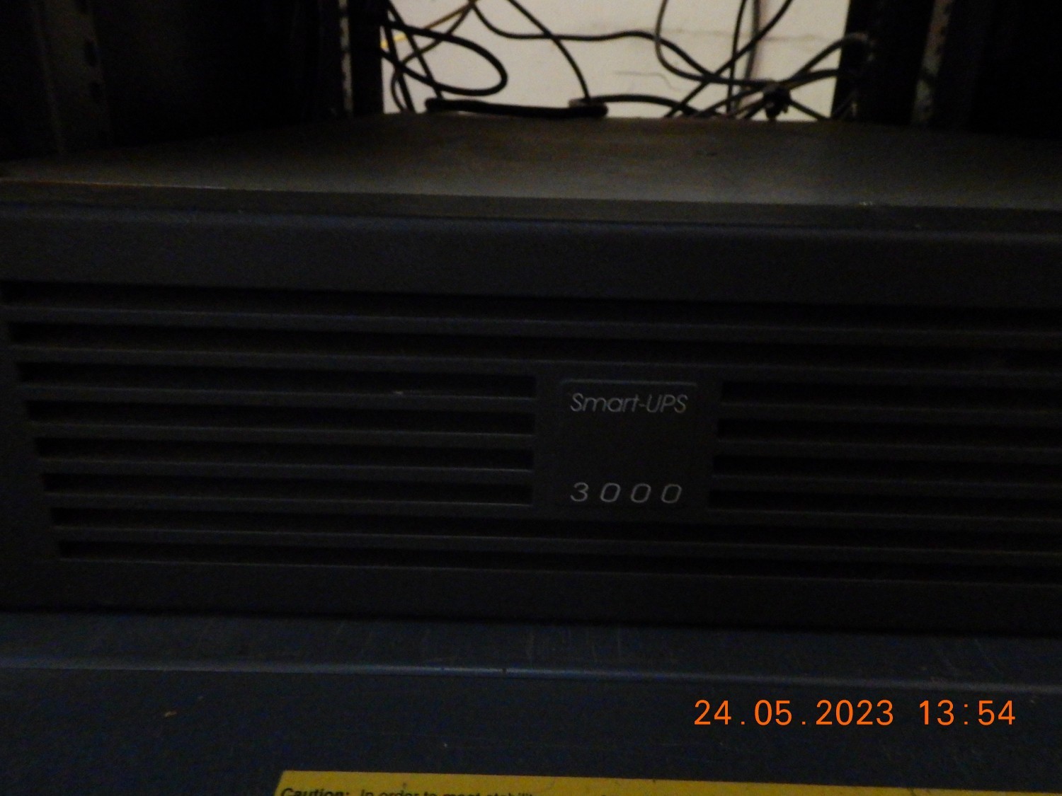 2-x-dell-r900-4-x-4-16-core-zeon-servers-digital-server-rack-3000-watt-powerware-ups-with-new-batteries-may-2022-big-18