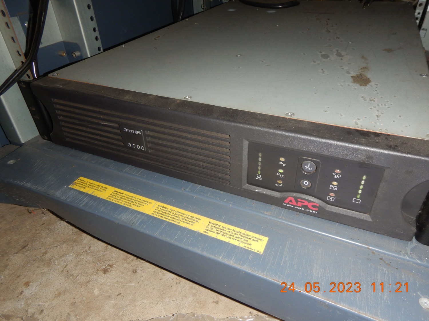 2-x-dell-r900-4-x-4-16-core-zeon-servers-digital-server-rack-3000-watt-powerware-ups-with-new-batteries-may-2022-big-15
