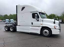 2020 Freightliner Cascadia DD15 DT12 455 HP