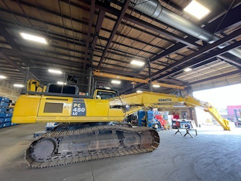 one-of-a-kind-custom-built-13-million-long-reach-excavator-sheet-pile-driver-demolition-unit-big-10