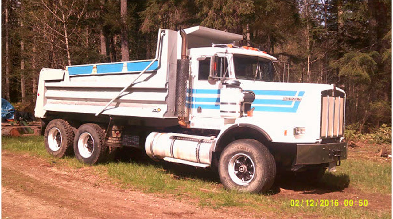 1992 Kenworth 800 SET BACK AXLE Tandem Axle Dump Truck IN GREAT SHAPE