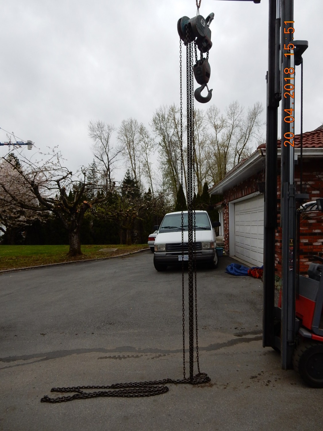 CM 4740 Alum 8 Ton 20 foot Cyclone Hand Chain Hoist Hook Mounted  1 - 8 TON UNIT TAKE FOR $800.00