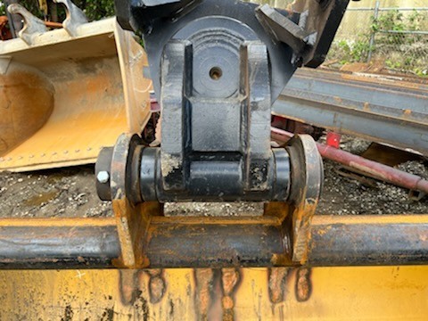 new-60k-helac-pt12-160-degree-tilt-qc-coupler-3-buckets-inc-96-inch-3-yard-grading-cleanup-48-hd-digging-bucket-new-cws-demolition-rake-big-9