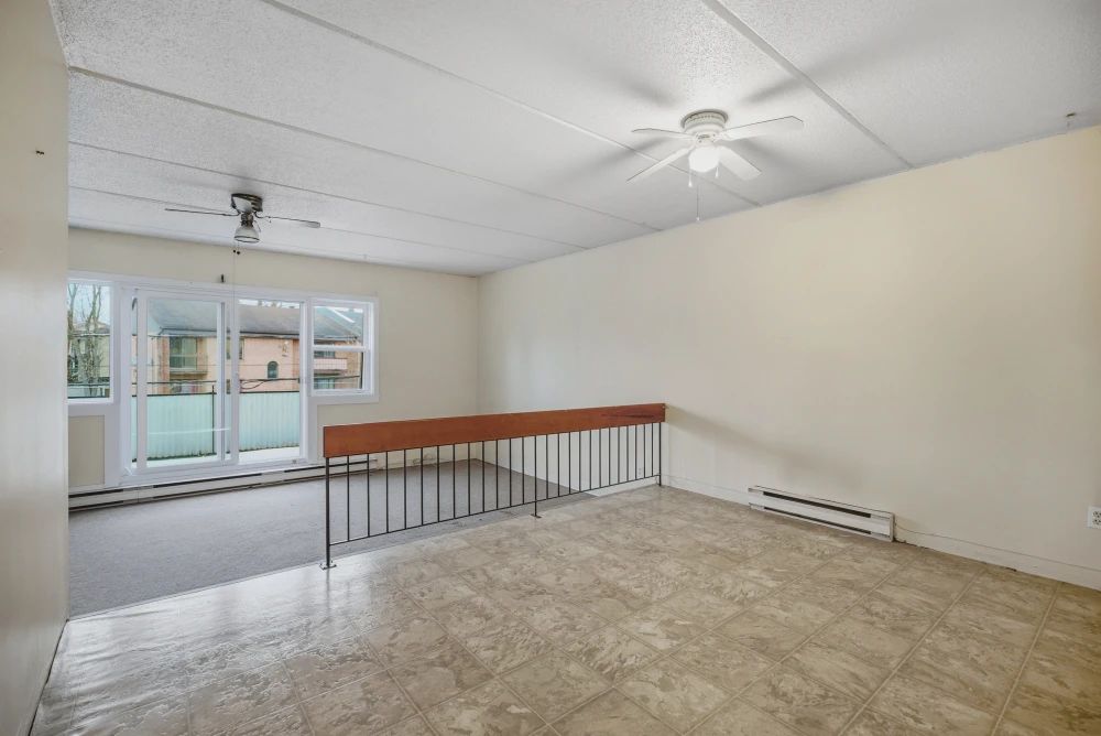 Spacious & Bright 2BR Apartment | Laundry Included | Available Now