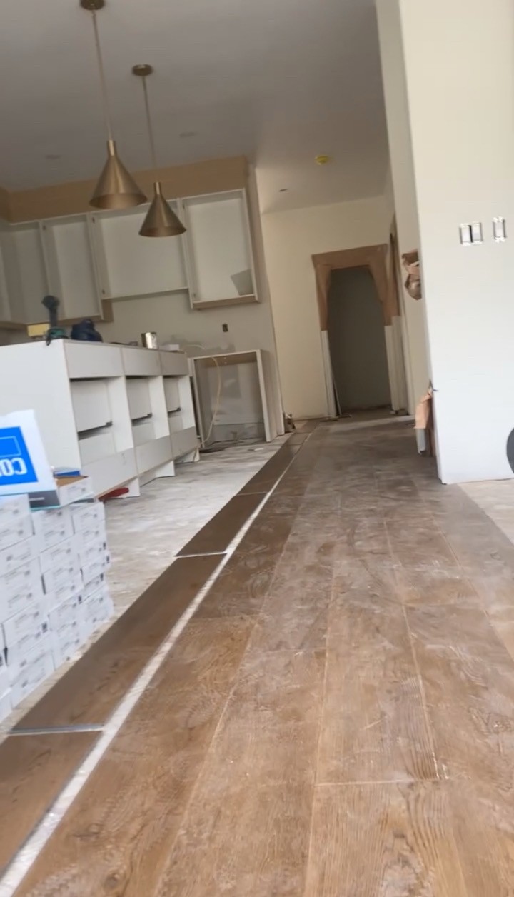 Laminate and Vinyl Floor Installation