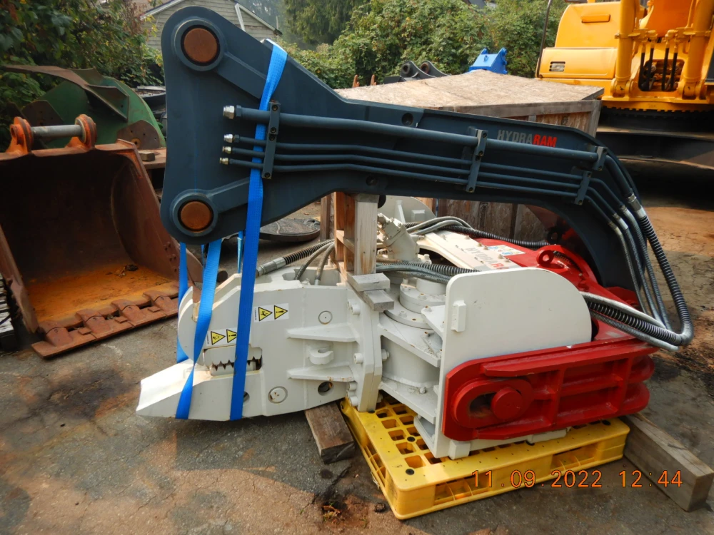 BRAND NEW HYDRARAM 400 750 CLASS EXCAVATOR POWERED SHEET PILE DRIVER  EXTRACTOR