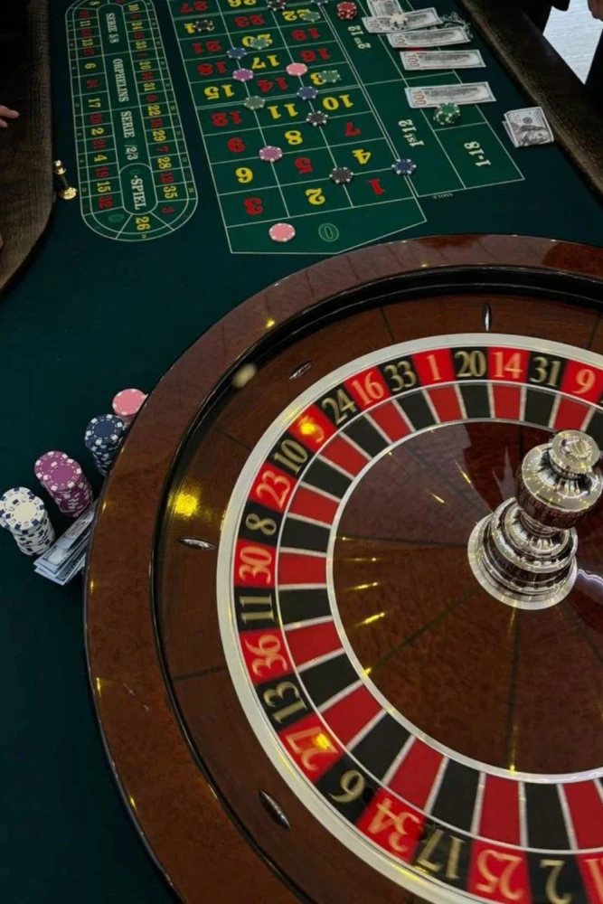 Pure Yellowhead Casino  Gaming  Dining in Edmonton