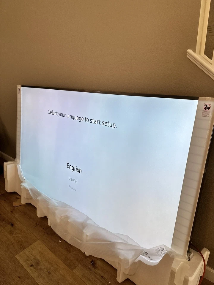 Samsung QB98T - 98" - LED 4K (Smart TV)