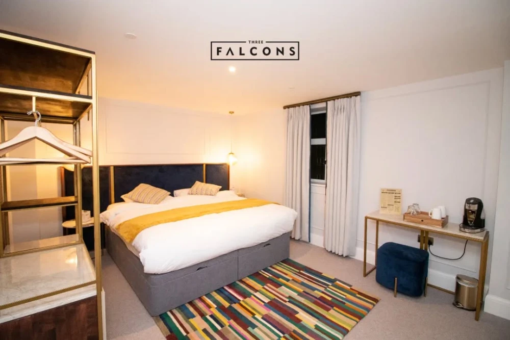 Book Hotel Room in St John's Wood London