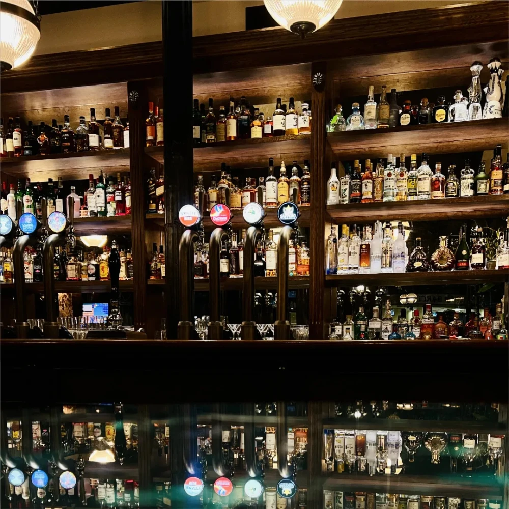 Best Indian Pub in Notting Hill