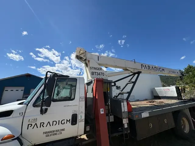 INTERNATIONAL CRANE TRUCK.TEREX MOD BT-3470