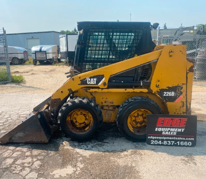🔧 2015 Caterpillar 226B3 Skid Steer Loader
