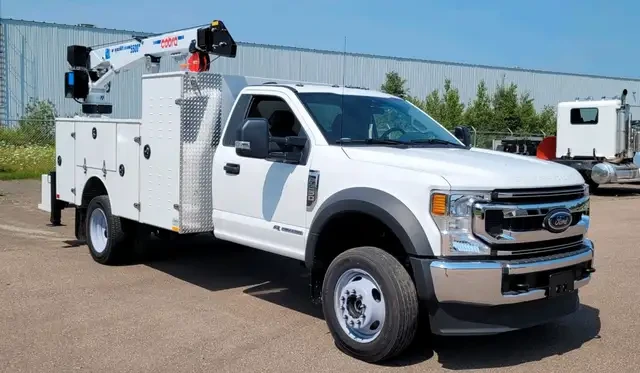 2024 Ford F-550 – Voth Mechanics Service Truck with Hydraulic Crane