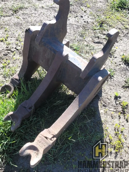Excavator Hoe Multi-Ripper Attachment – Rip Through Rock, Frost & Hard Ground wi