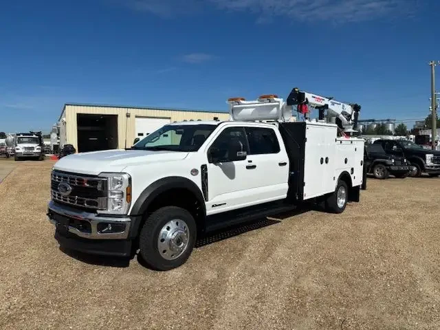 2025 Ford F-550 XLT 4x4 Service Truck – Equipped with Hydraulic Crane
