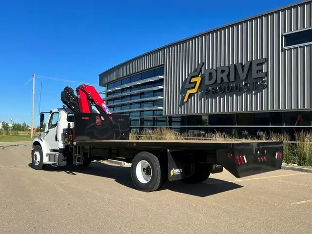 2023 Freightliner M2-106 – HMF 1620-K5 Crane with Steel Deck