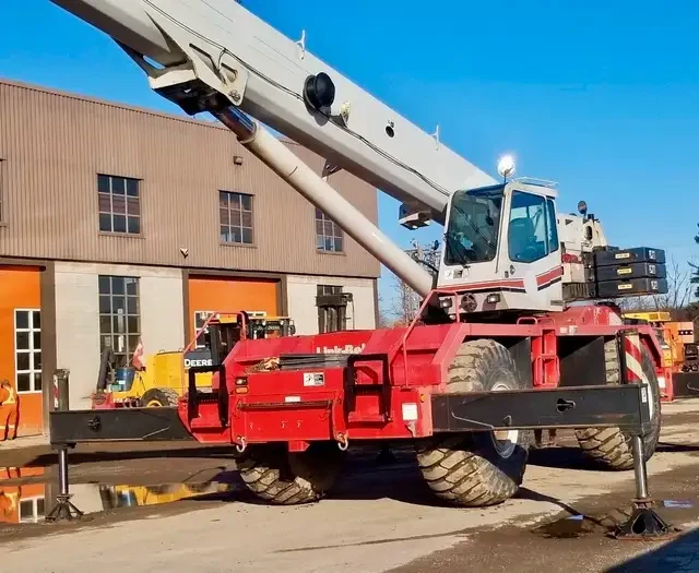 2008 Link-Belt RTC-8090 Series II – 90-Ton 4x4 Off-Road Hydraulic Crane