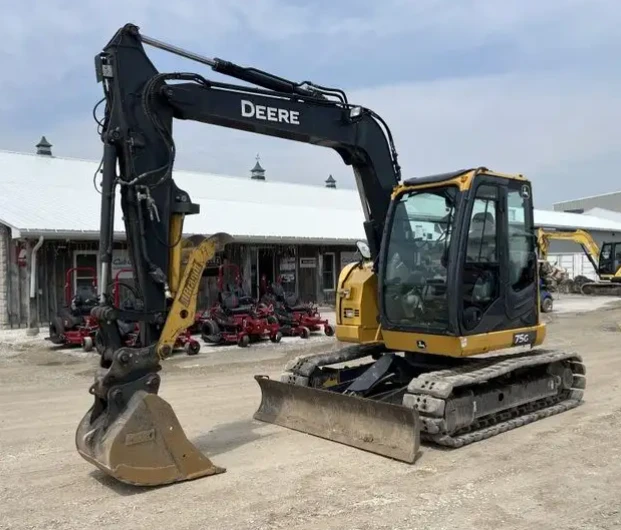 2018 John Deere 75G Excavator – Compact Radius. Full-Sized Power.