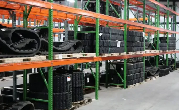 🛠️ NEW AND USED RUBBER TRACKS – TOP QUALITY | CALL NOW: 506-461-3657