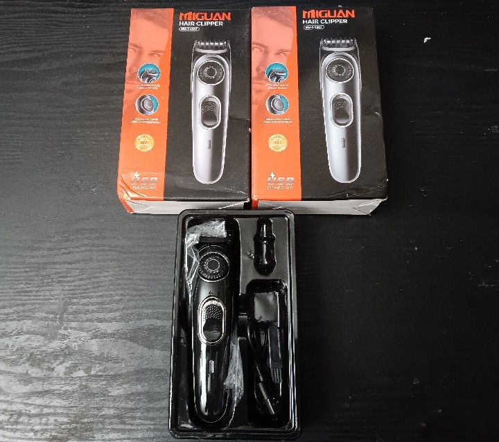 MIGUAN CORDLESS AJUSTABLE HAIR CLIPPERS (EACH)