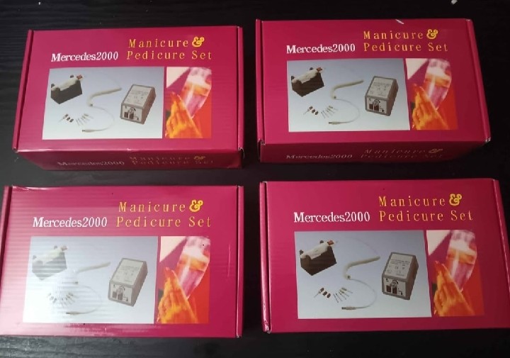 MERCEDES2000 MANICURE/PEDICURE SET (EACH) image 2