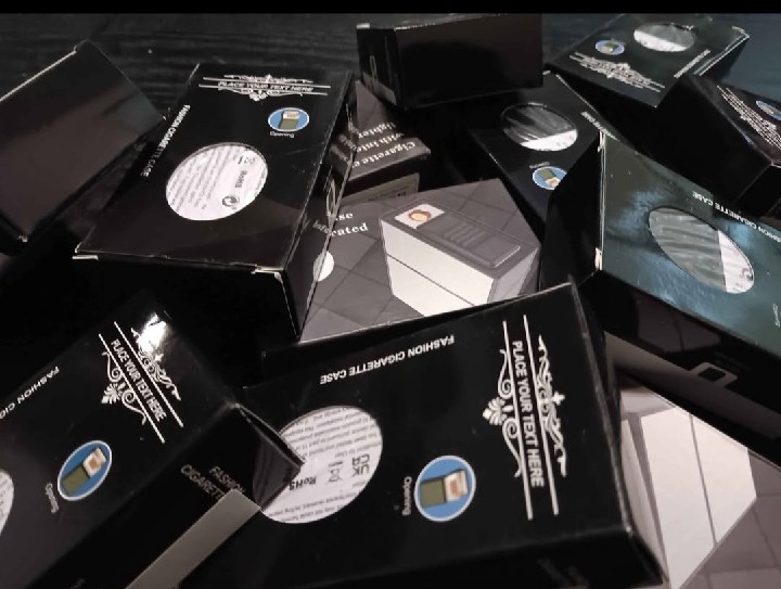 MEDIUM CARTON BOX LIGHTERS (EACH) image 2