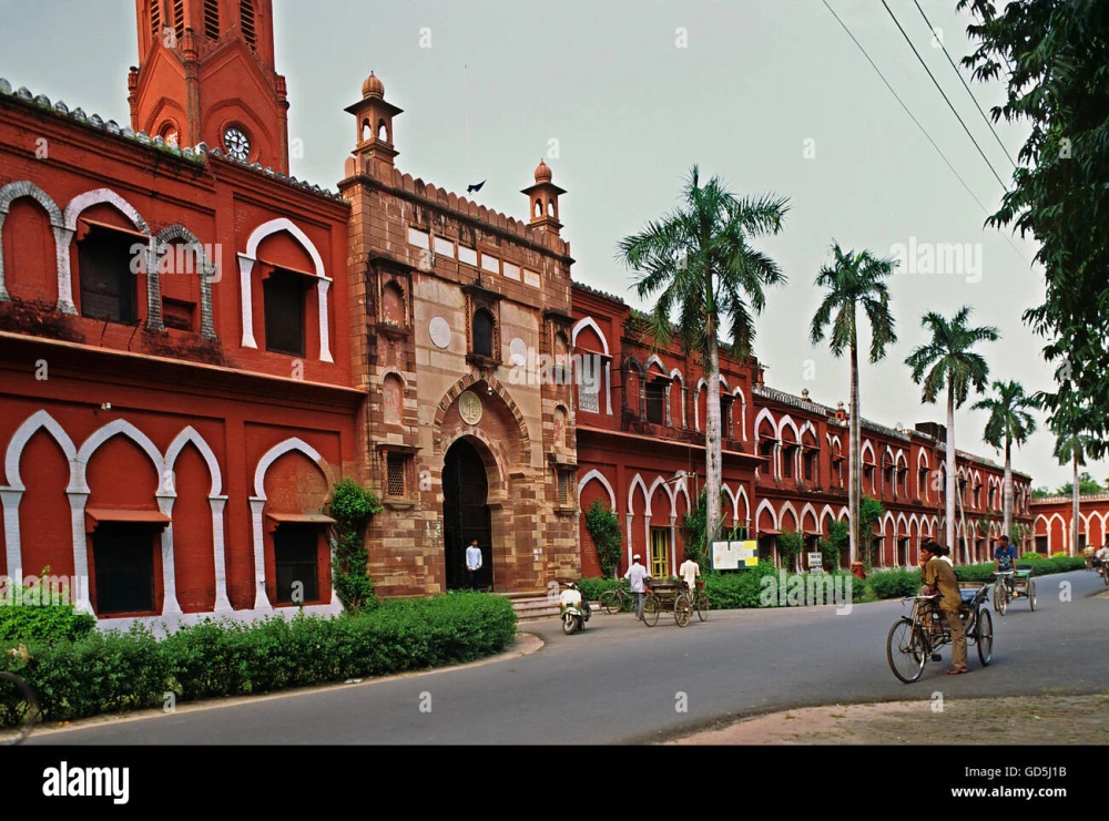 Mathura to Aligarh Taxi  Mathura to Aligarh Cab