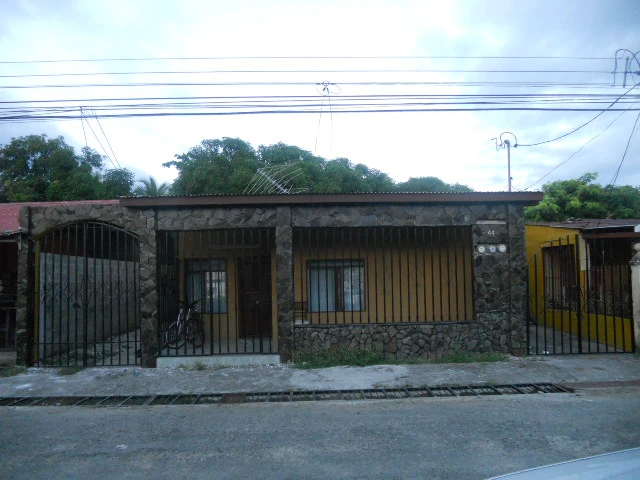Charming Triplex for sale  Parrita Puntarenas Costa Rica 69444