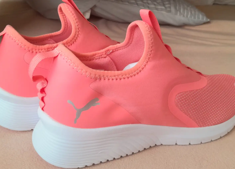 Ladies shoes PUMA Brand new!!