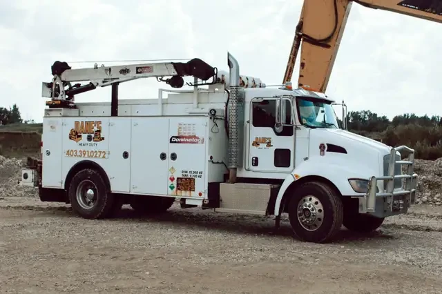 T300 service truck