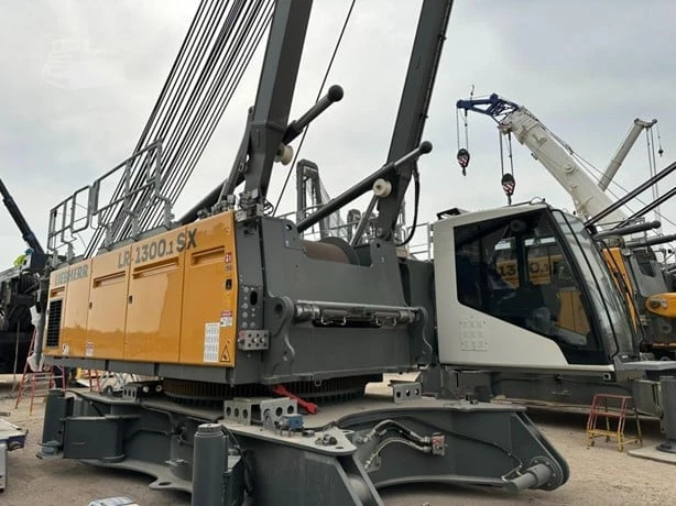 2025 LIEBHERR LR1300.1SX