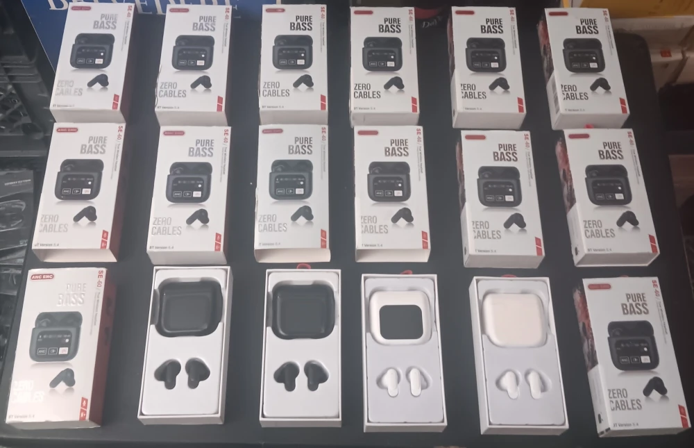 PURE BASS WIRELESS TOUCH SCREEN CASE EAR PODS (EACH)