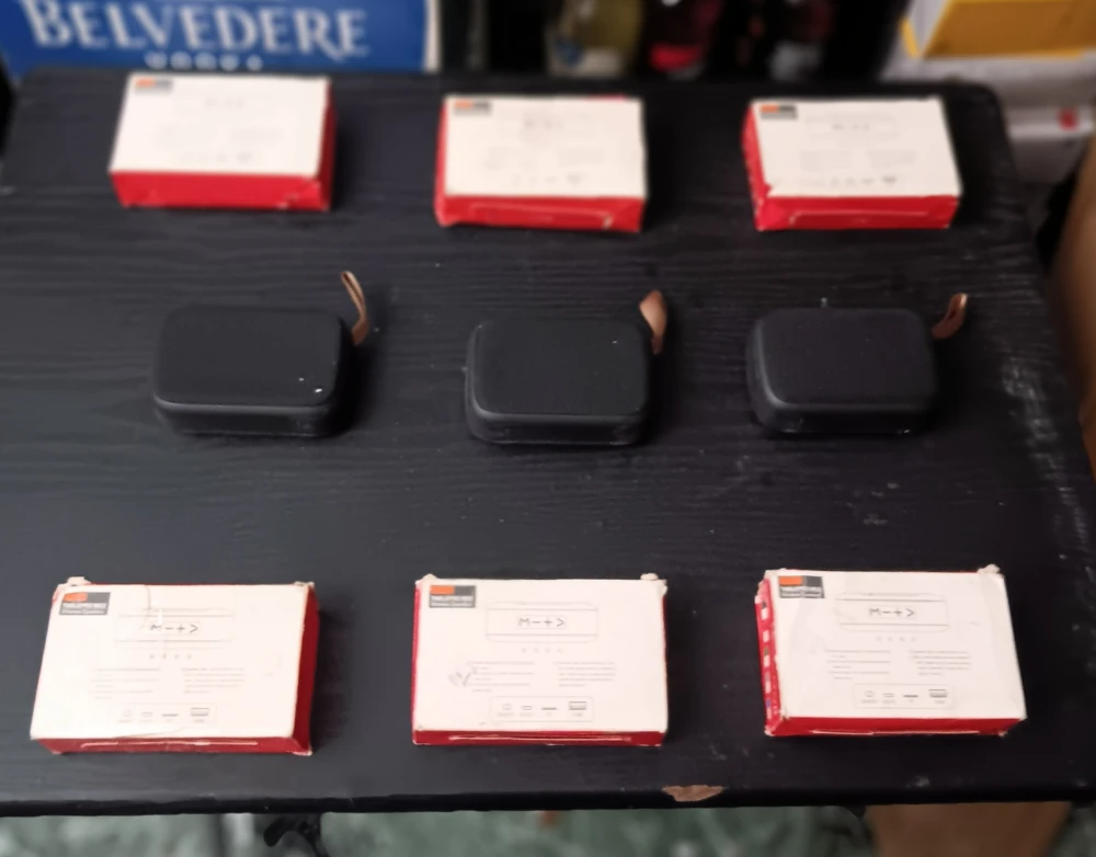 TABLEPRO MINI WIRELESS SPEAKERS(EACH)