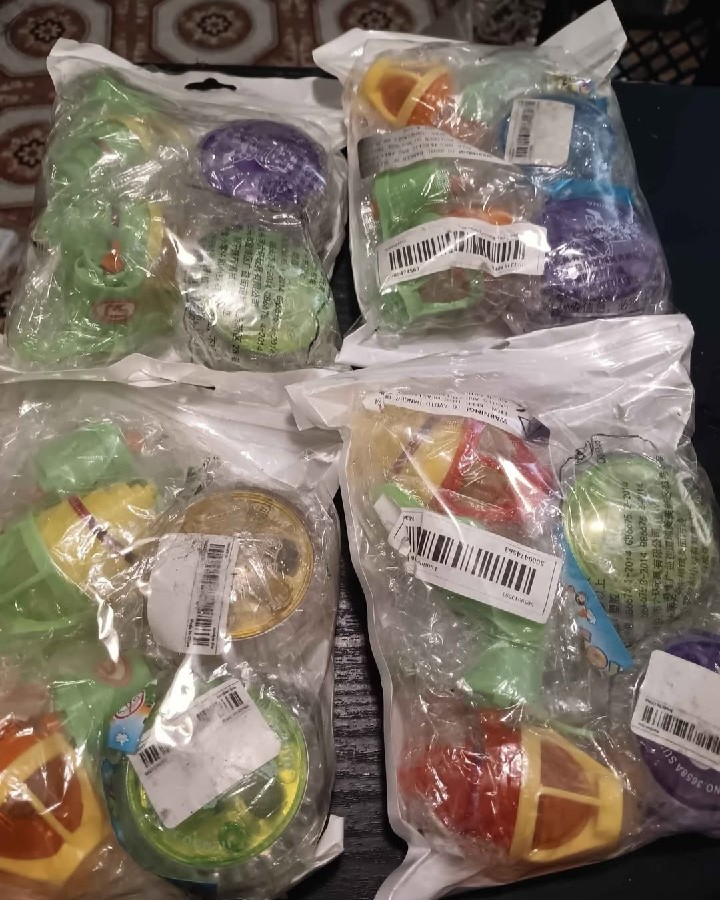 LIGHT UP SPINNING TOY/YOYO PACK (EACH)