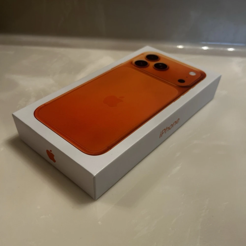 IPhone 17 Pro Max 512GB Cosmic Orange