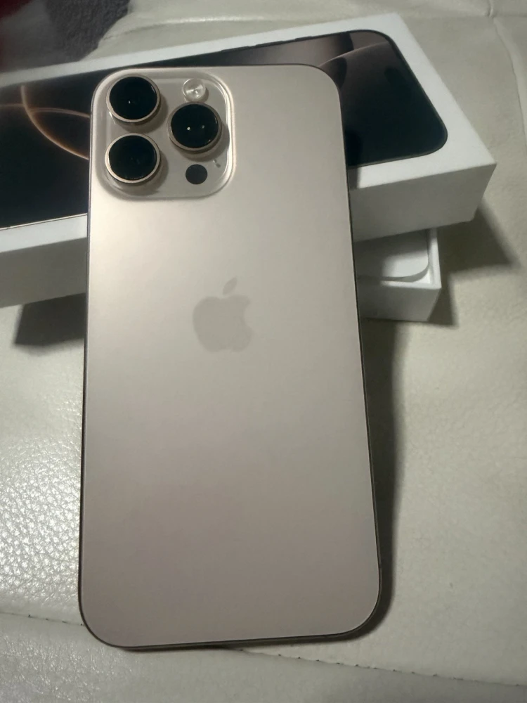 Apple iPhone 16 Pro Max 1TB 8GB NEW