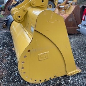 CAT 300 CLASS 74 INCH CLEANUP C/W PINS BOLT ON CUTTING EDGE AS NEW READY TO WORK